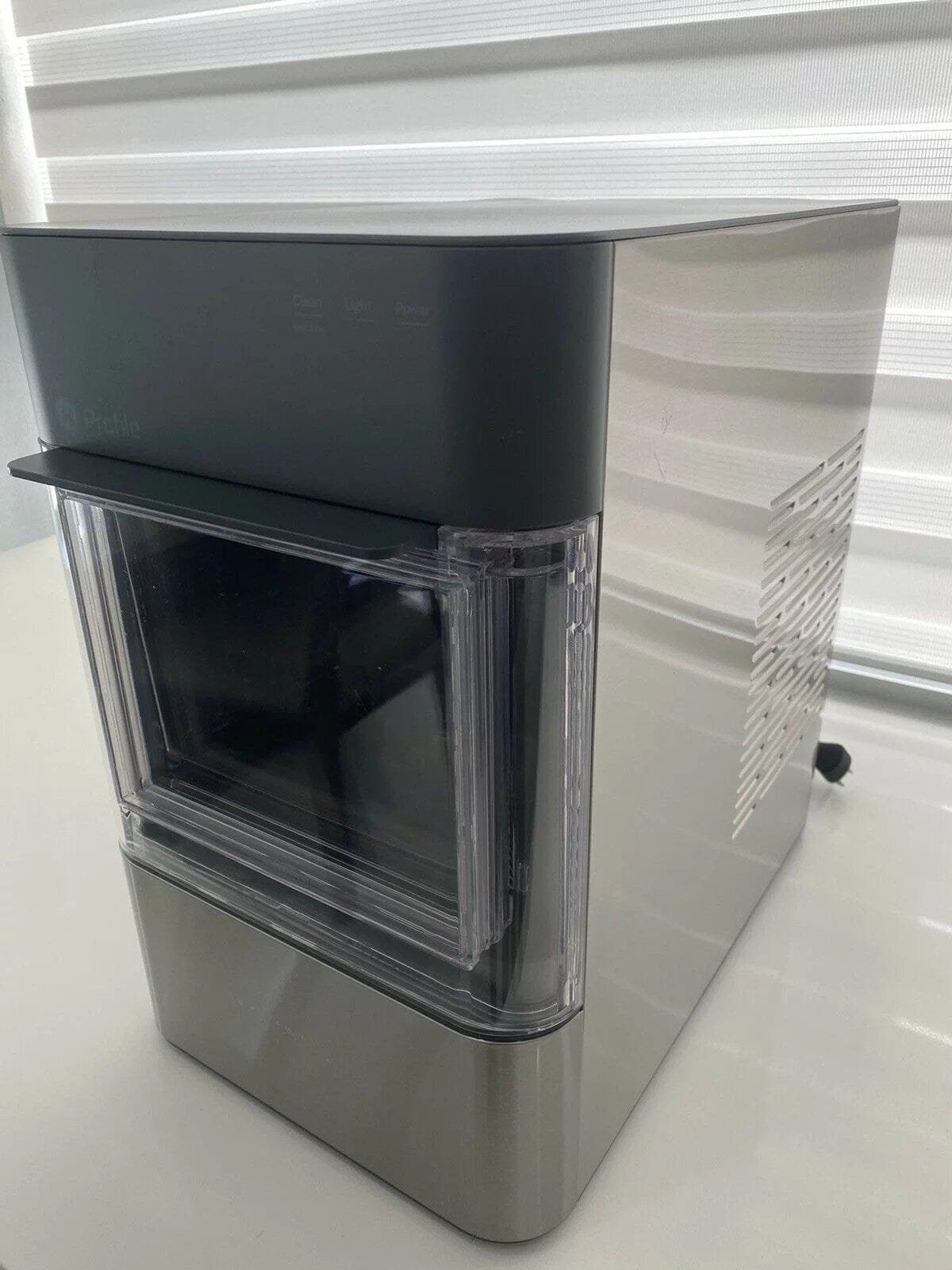 GE Profile Opal 2.0 24-lb. Portable Icemaker + Nugget Ice Production